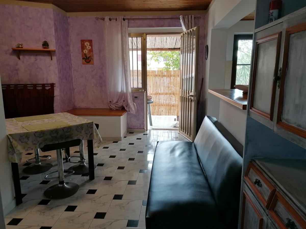 Casa Carlo Διαμέρισμα Chia Εξωτερικό φωτογραφία