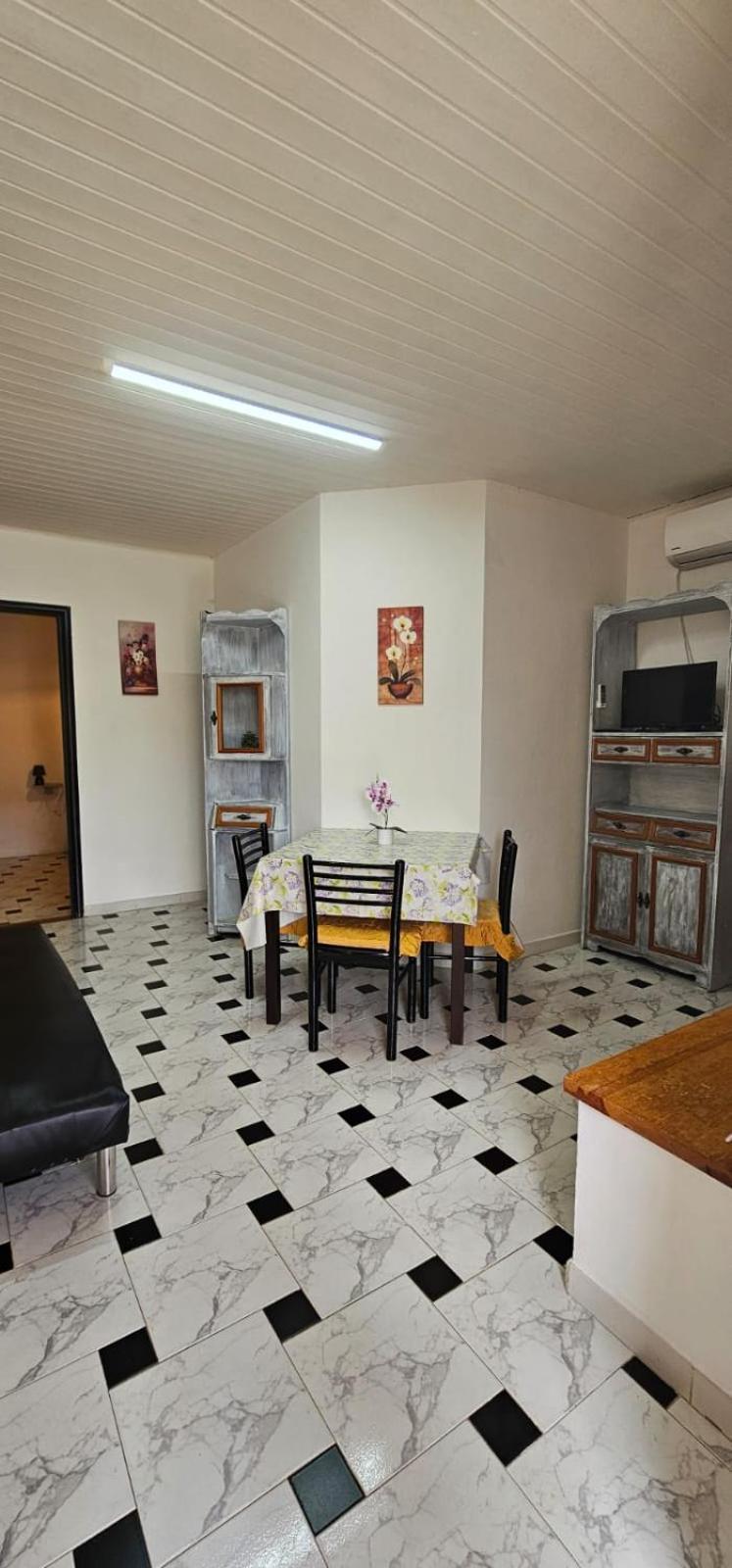 Casa Carlo Διαμέρισμα Chia Εξωτερικό φωτογραφία